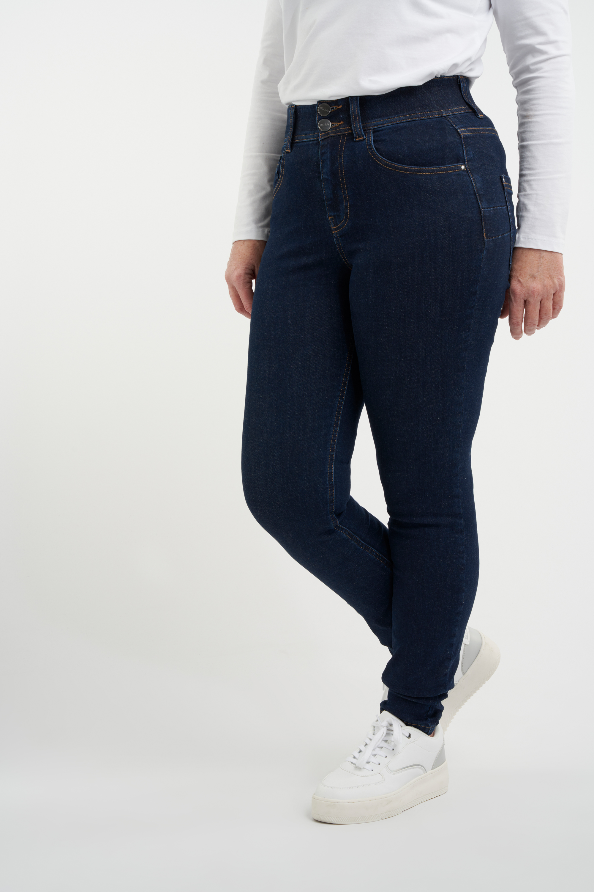 Skinny-Leg-Jeans SCULPTS image number 3