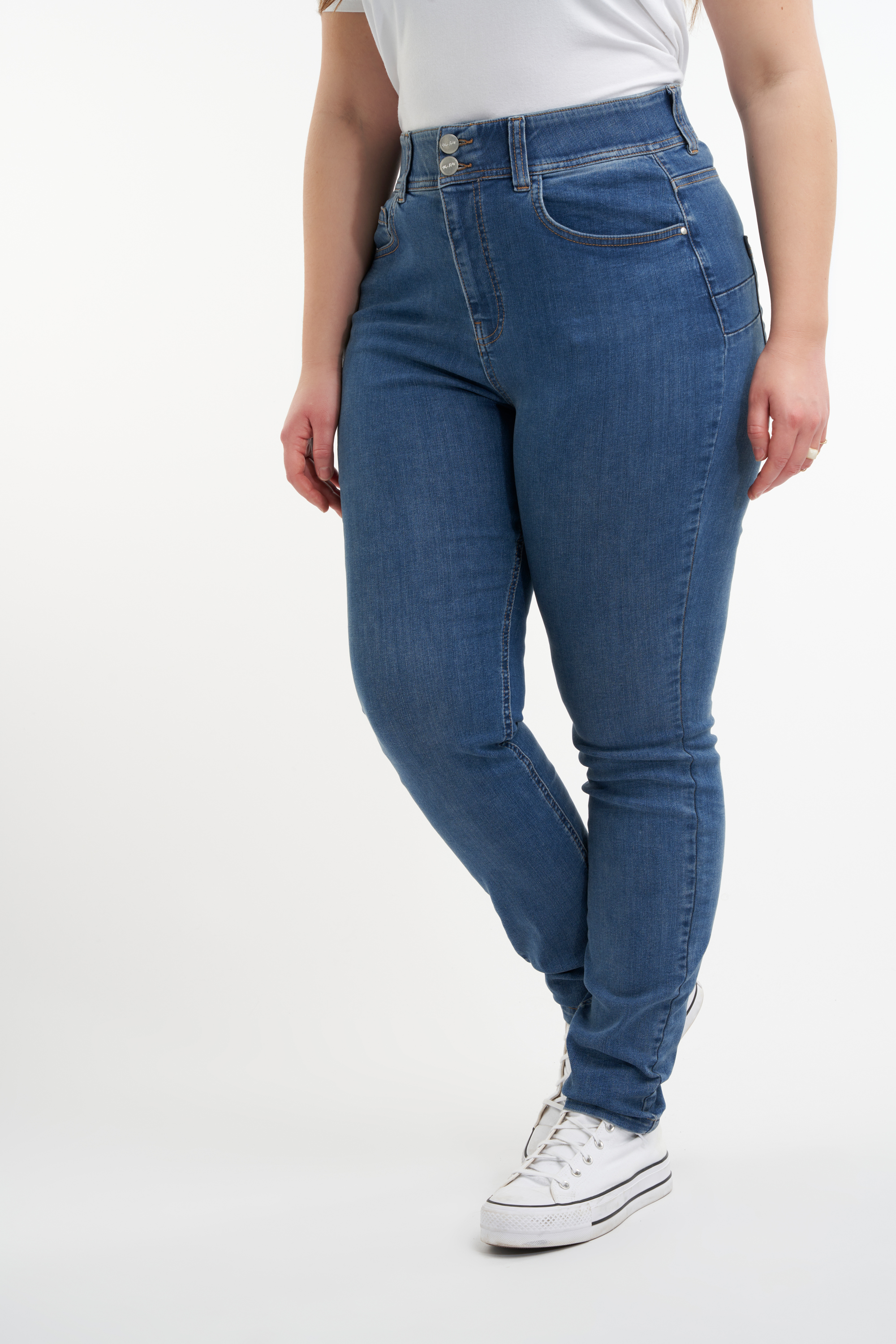 Modellierende Skinny-Leg-Jeans SCULPTS image 4