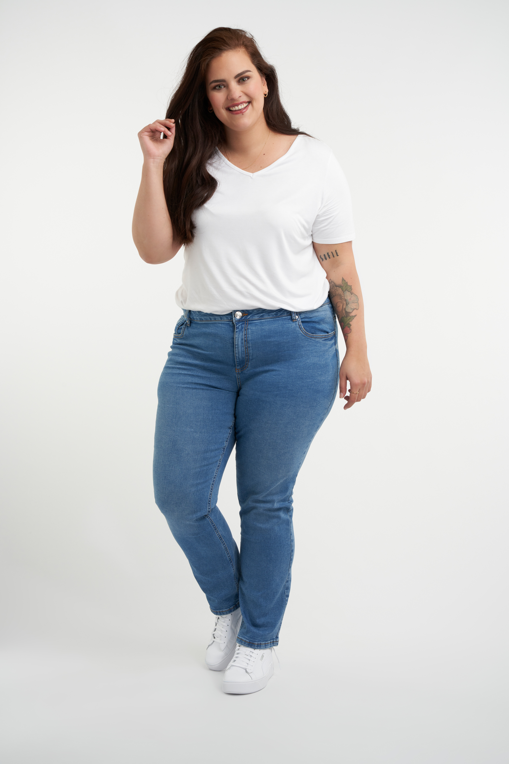 Straight-Leg Jeans LILY image 10