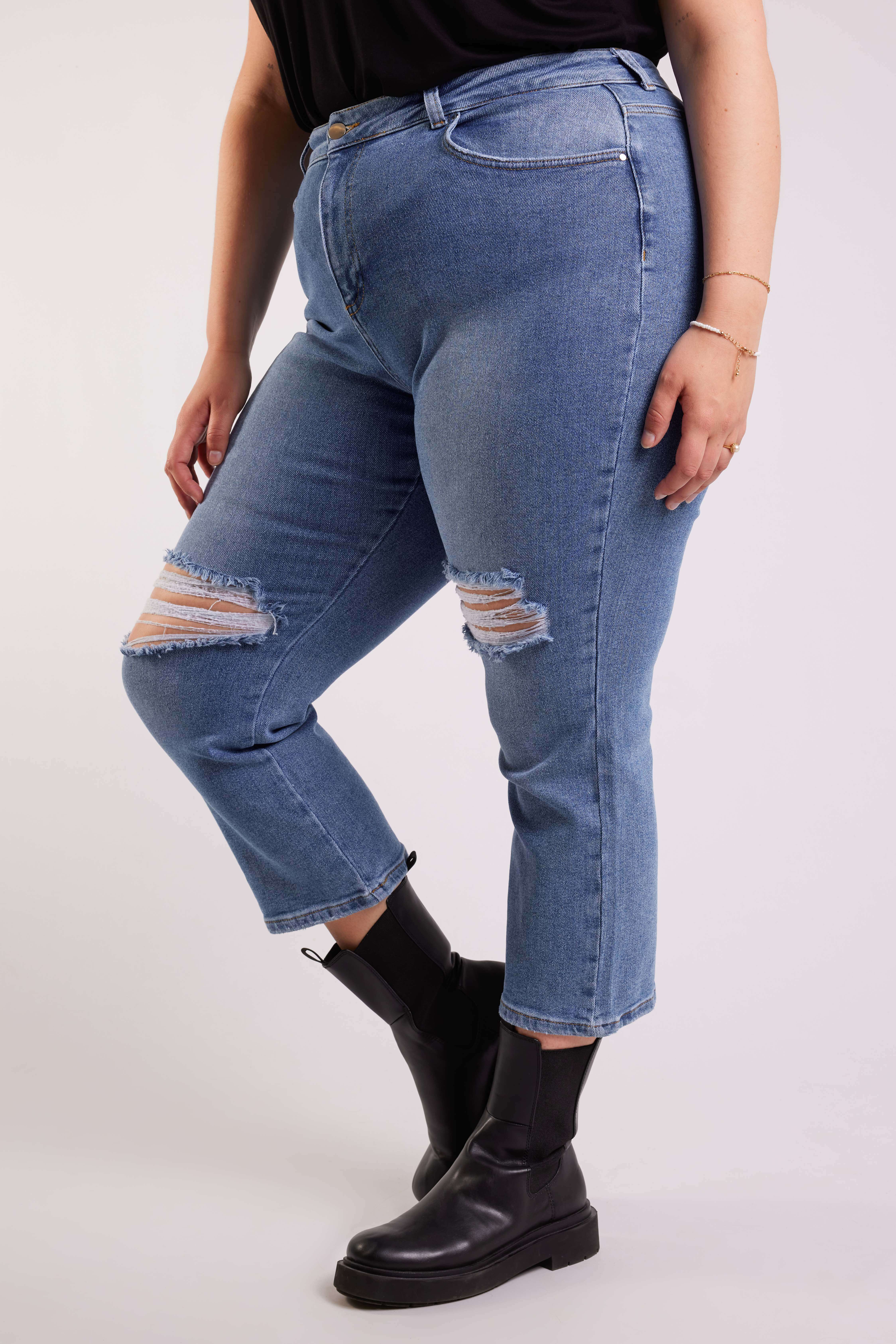 Jeans mit weitem Bein und Destroyed-Details  image number 6