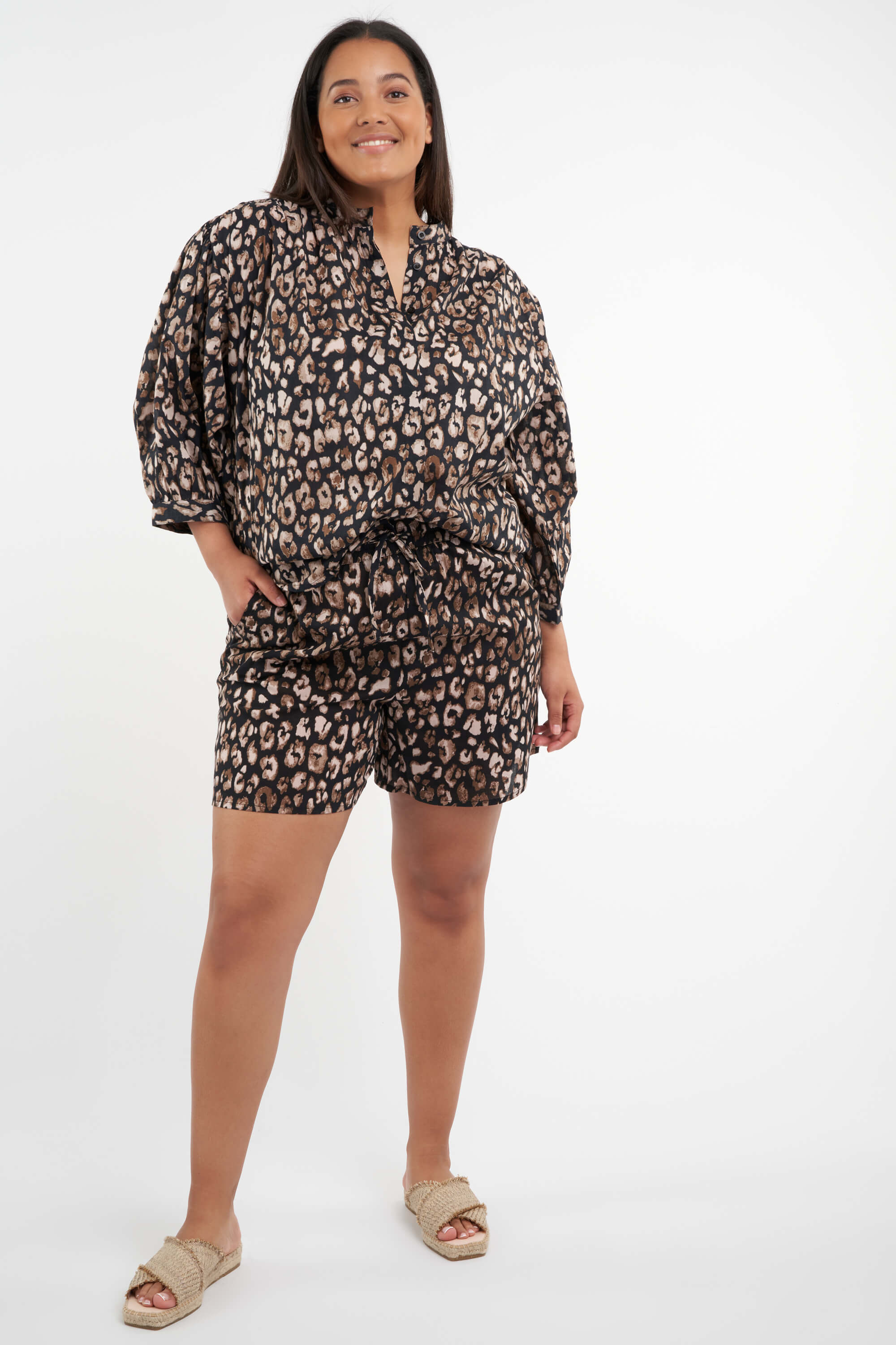 Bluse mit Leopard-Print  image 4