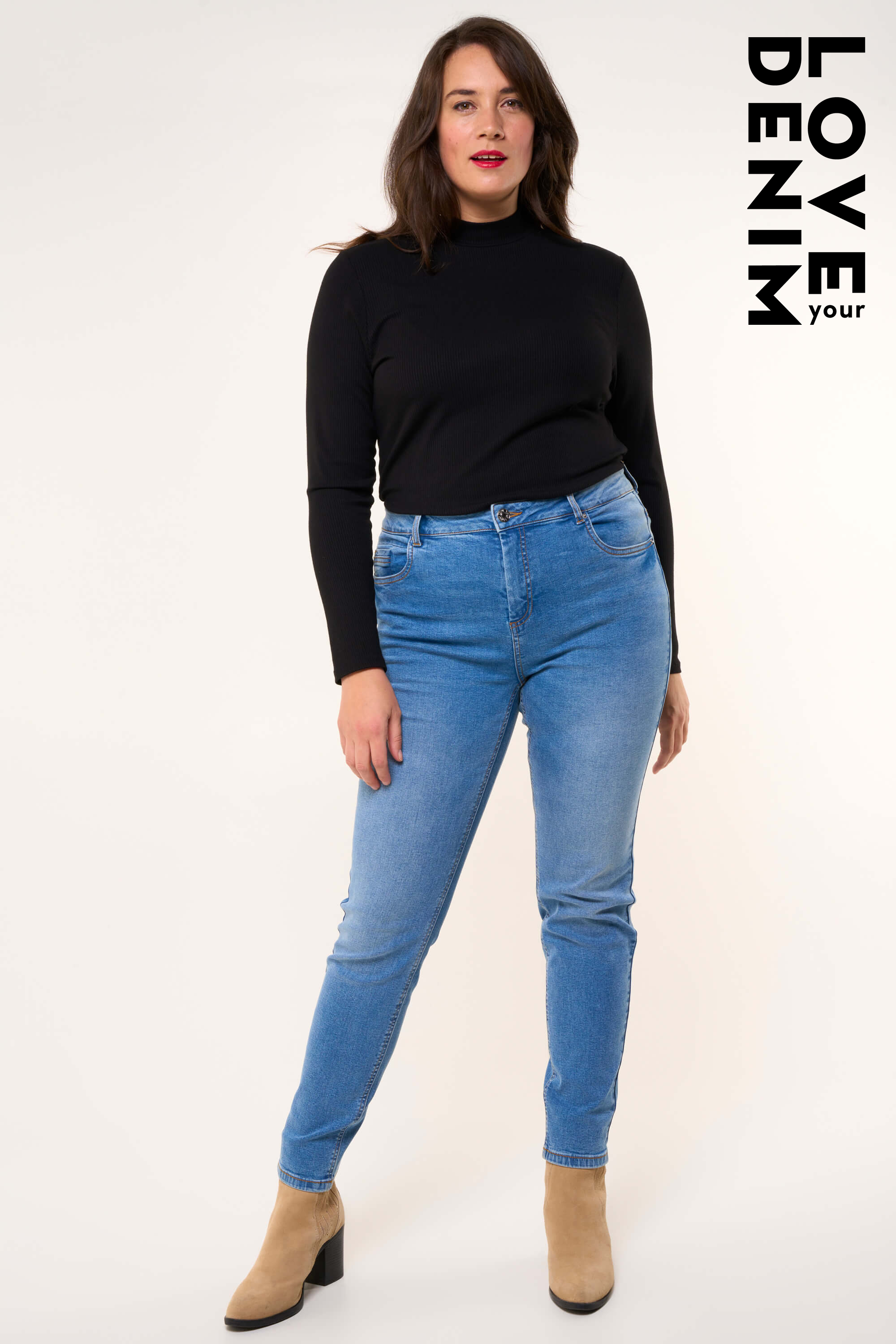 IRIS Slim-Leg Jeans image 0
