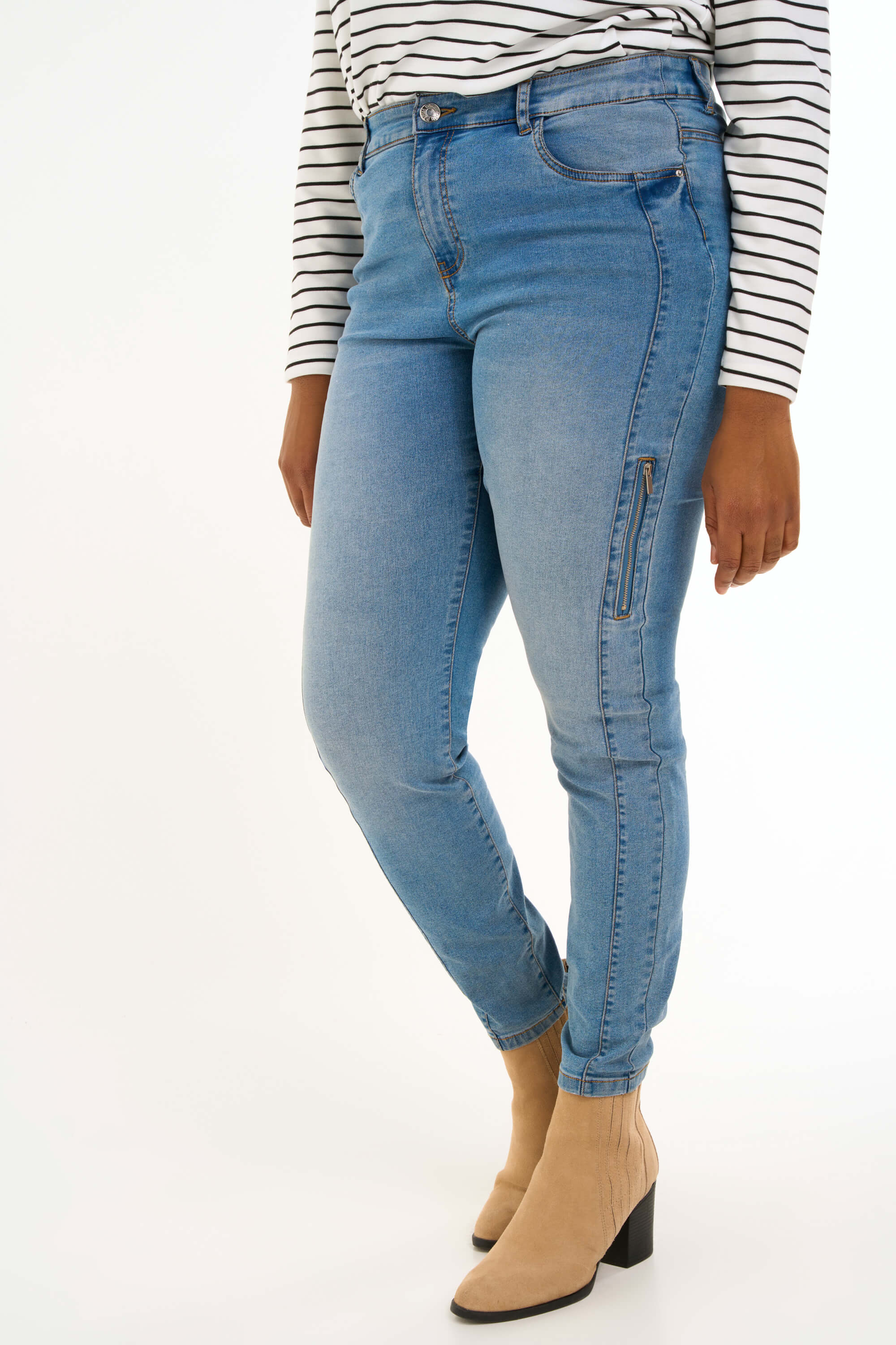 Skinny-Leg Jeans image 0