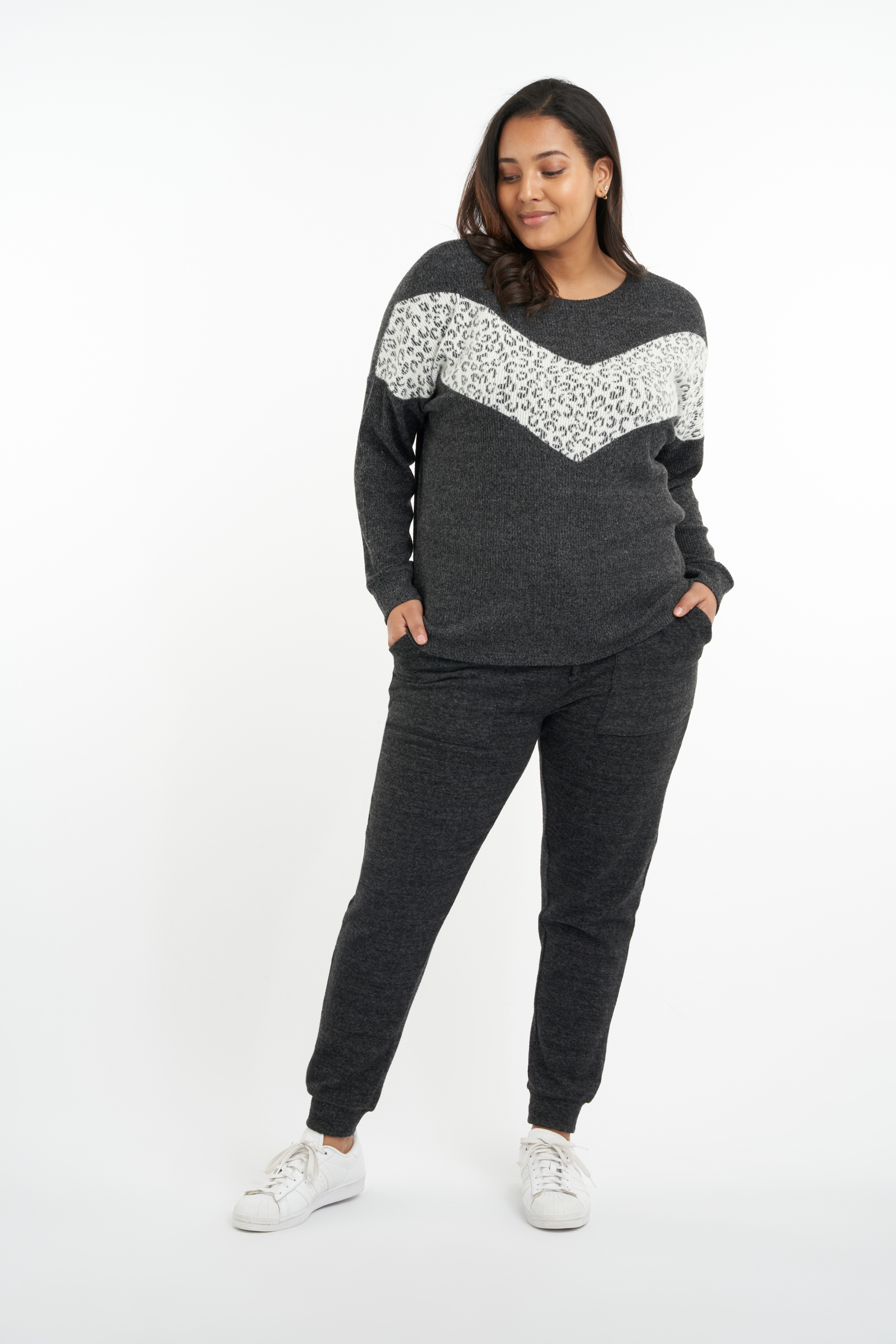 Pullover mit Print  image number 5